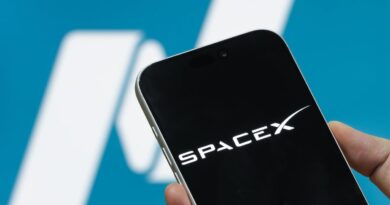 SpaceX set to begin trading after raising $75 billion in record IPO